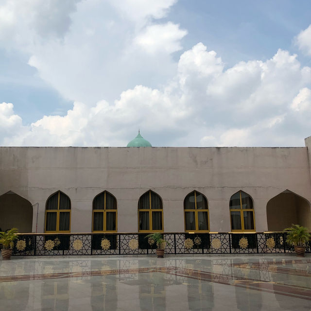 เยี่ยมชมโบสถ์ Masjid Putra 💒 เยี่ยมชมโบสถ์ Masjid Putra 💒