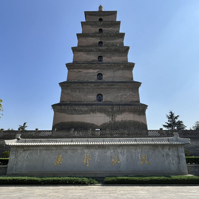 🕰 Day Trip in Xi’an — From Tang Dynasty Heritage to Modern Lights