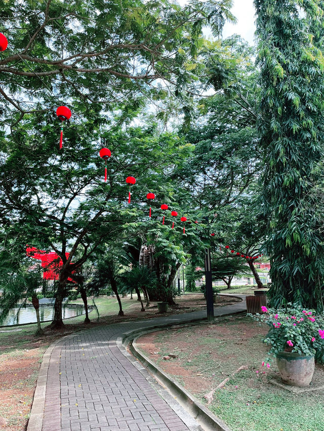 Taman Sahabat: Cultural Gem and Scenic Escape Park