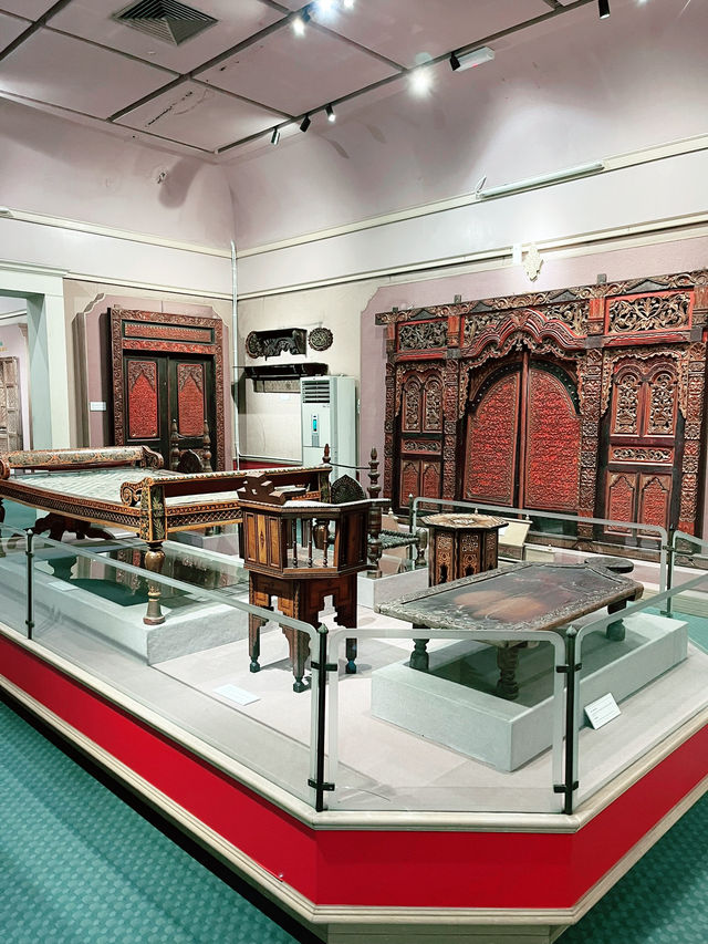 Islamic Museum Kuching: Cultural Gem of Architecture and History 