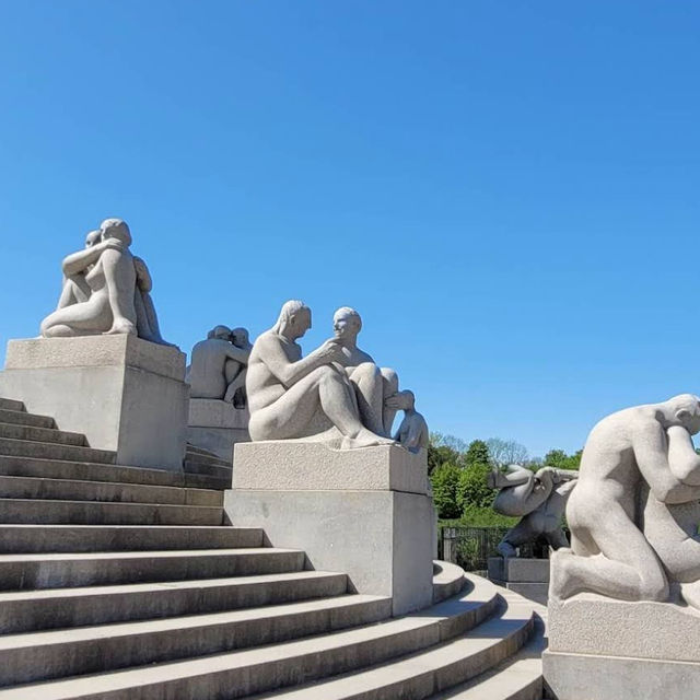 Vigeland Park – Oslo’s Monumental Canvas of the Human Spirit