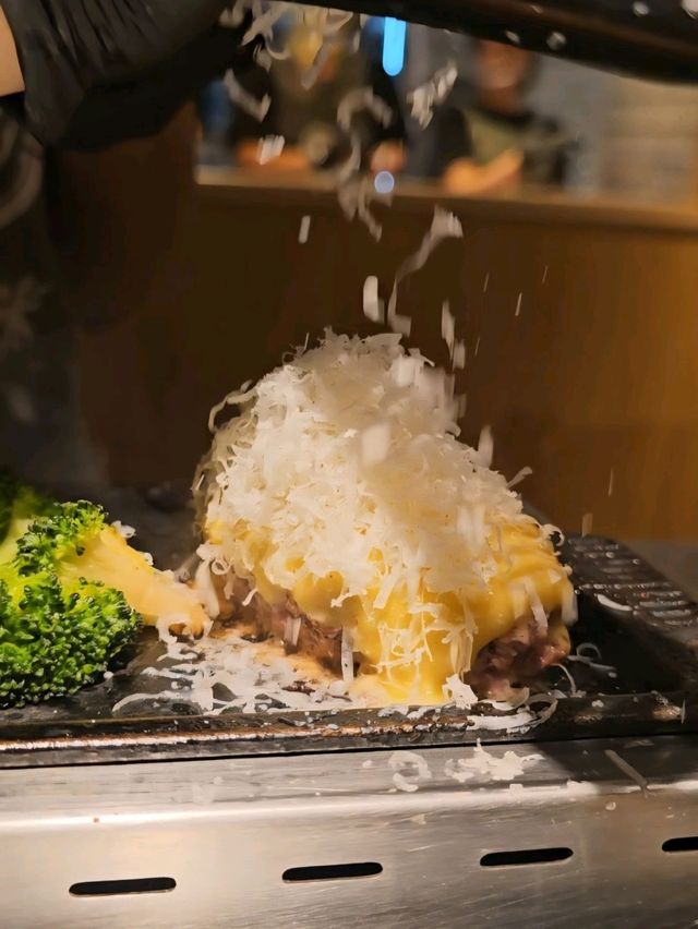 經常大排長龍的「肉肉大米」
