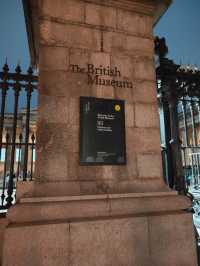 Flow and Crowd: A Visit to the British Museum