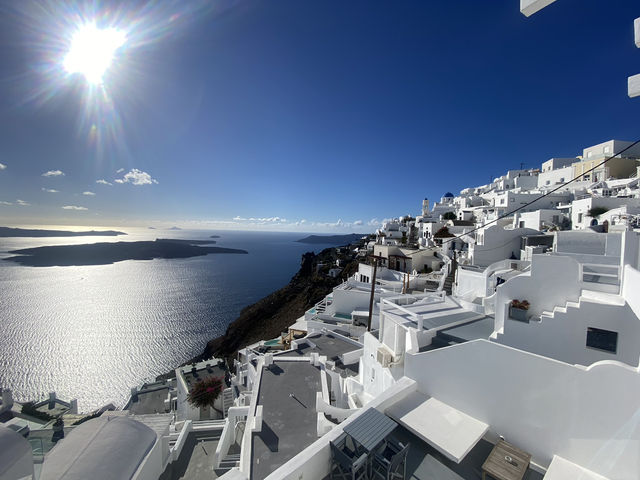 Stunning views of Santorini 🏖️ 🌅 feels like a dream !  Stunning views of Santorini 🏖️ 🌅 feels like a dream !