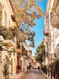 Echoes of Historic Athens 🏛️