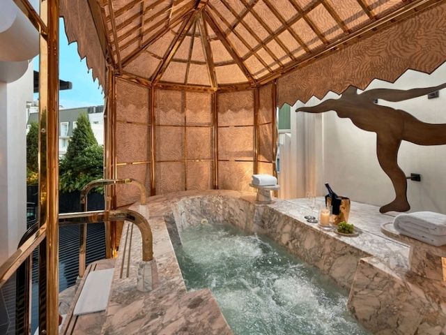 🎭 Step into 1920s Opera Glamour at Capella Hanoi ✨ 🎭 Step into 1920s Opera Glamour at Capella Hanoi ✨