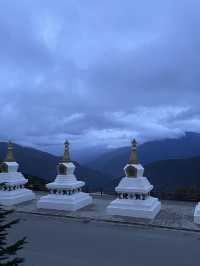 梅里雪山霧濃頂酒店體驗🏔️