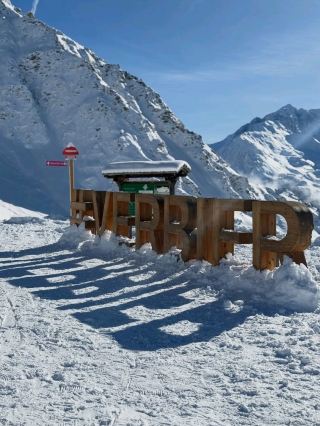 Beyond the Hype: Finding My Rhythm in the 4 Vallées