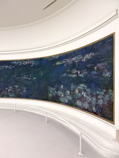 パリ】モネの傑作“睡蓮”に癒される🍃オランジュリー美術館🎨 | Trip
