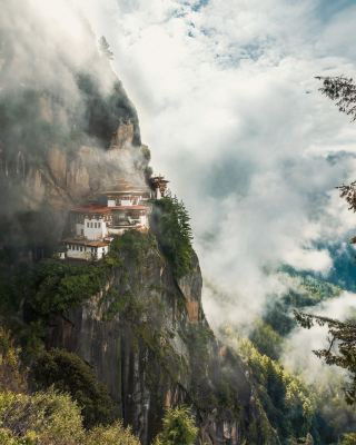 🇧🇹 Bhutan — A Journey into Serenity
