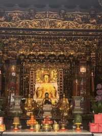 Stunning temple in Taipei City