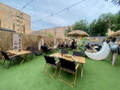 ผู้คน👭⋯ในป่า (แคมป์แคมป์)✨แคมป์ปิ้งบาร์บีคิวที่ซ่อนตัวอยู่ในนิวยอร์ก⛺️🍻🥢