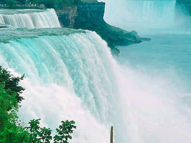 Must Visit: Niagara Falls 🇨🇦