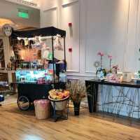 Bund Bliss: Challenges & Comfort at Mercure
