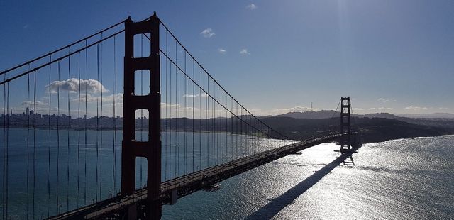 Golden Gate Sunset Dreams 📸