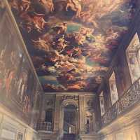 If you want to feel Royal