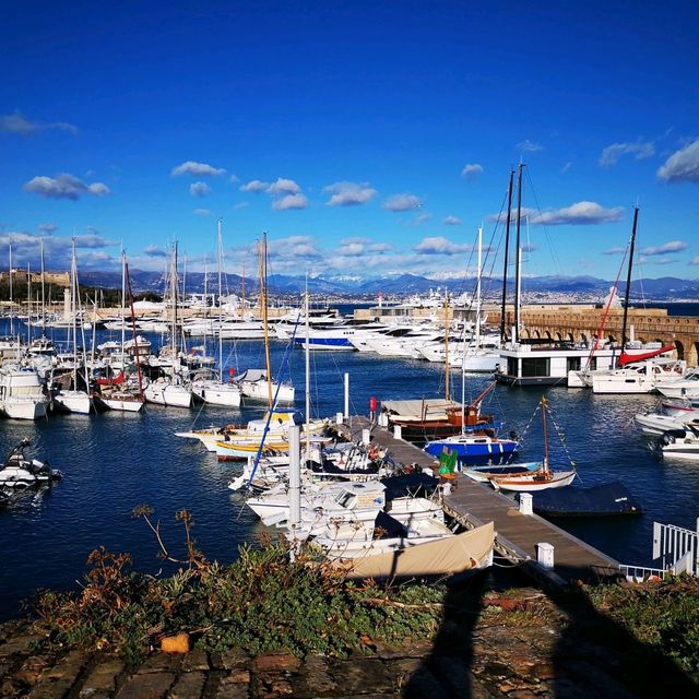 Mediterranean Magic: Antibes' Hidden Beach Paradise