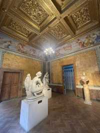 A Palatial Museum