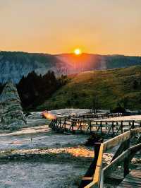 Yellowstone National Park – Nature’s Ultimate Theme Park! 🌋