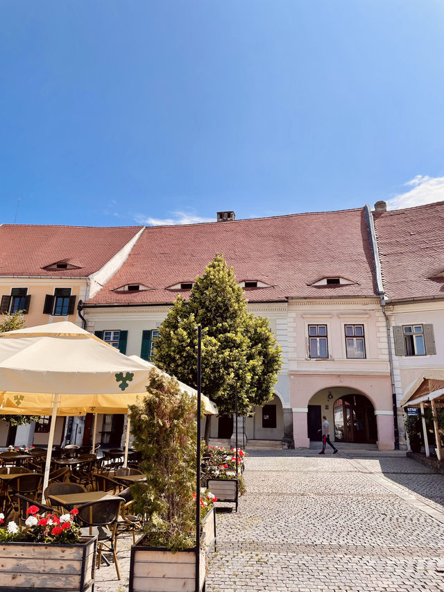 🇷🇴The  Watchful Eyes of Sibiu: A Transylvanian Escape