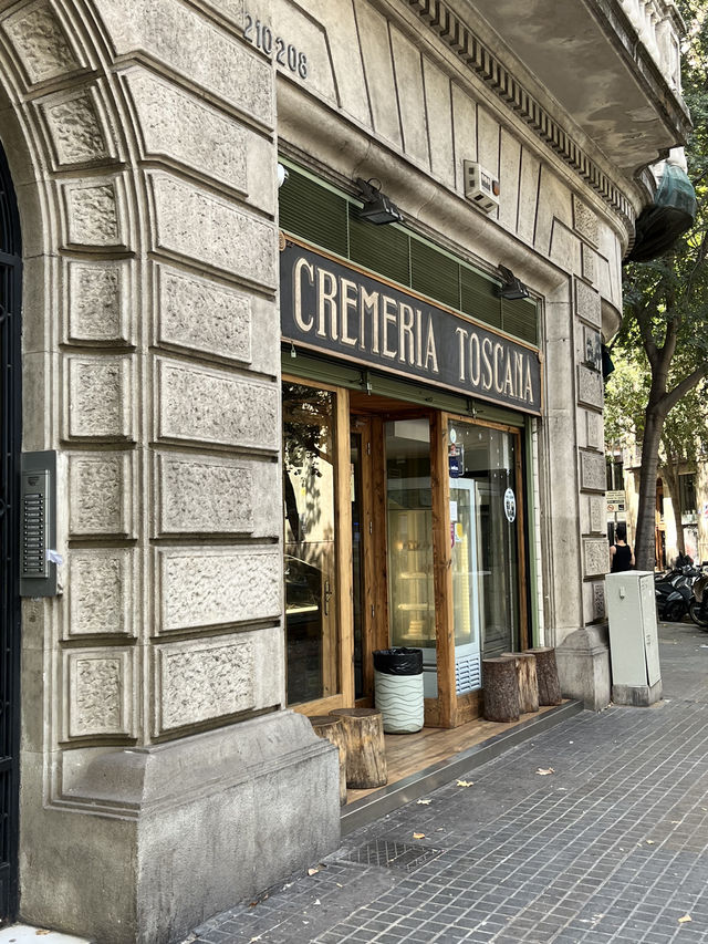 Barcelona｜Tasty ice cream in Barcelona with various flavours