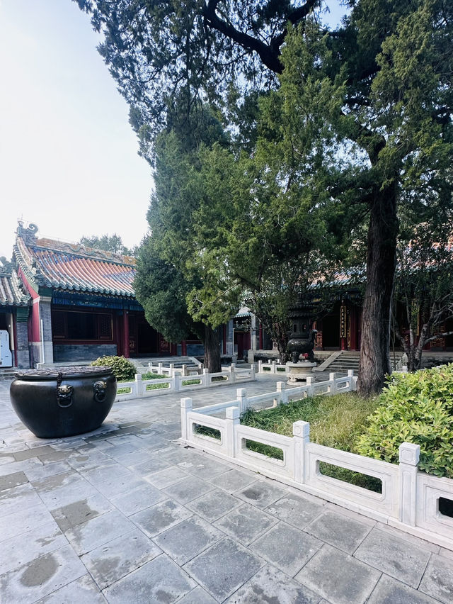 Парк Бэйхай, Пекин / Beihai Baijing