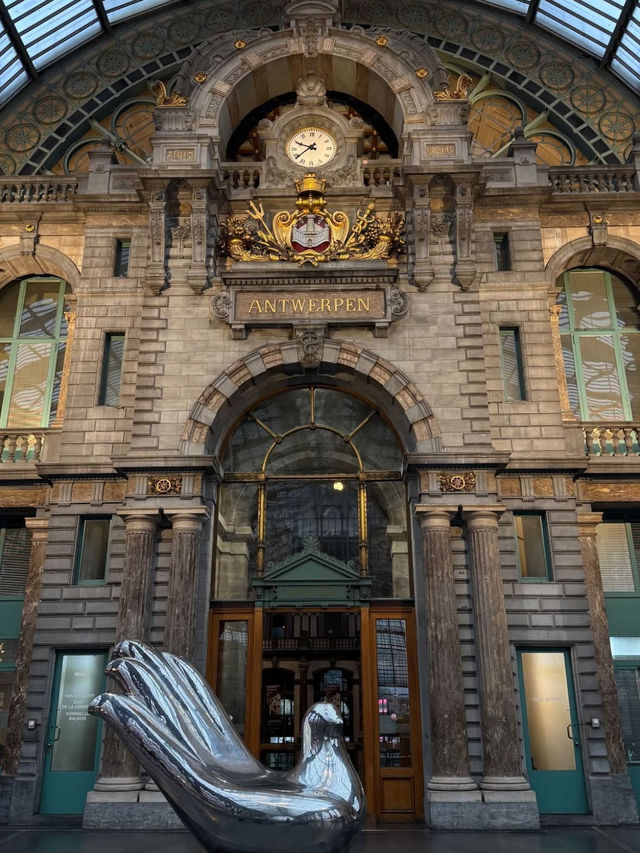 Christmas in Antwerp: Belgian Charm & Festive Magic