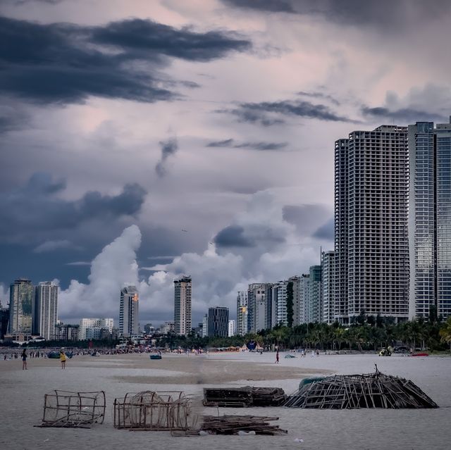 Sunset at Danang’s Beach!