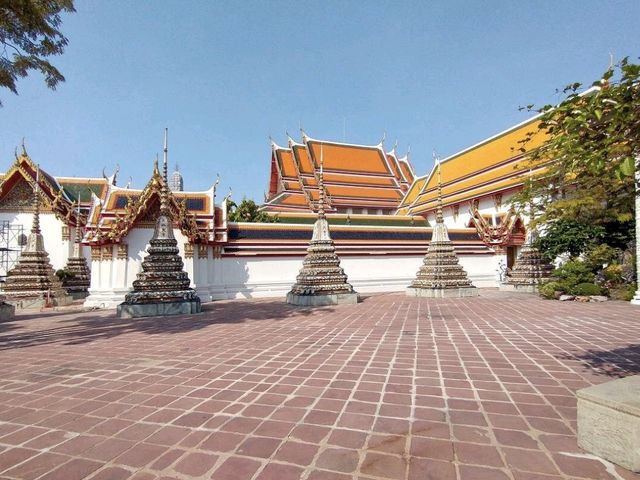 Famous for its Reclining Buddha🇹🇭