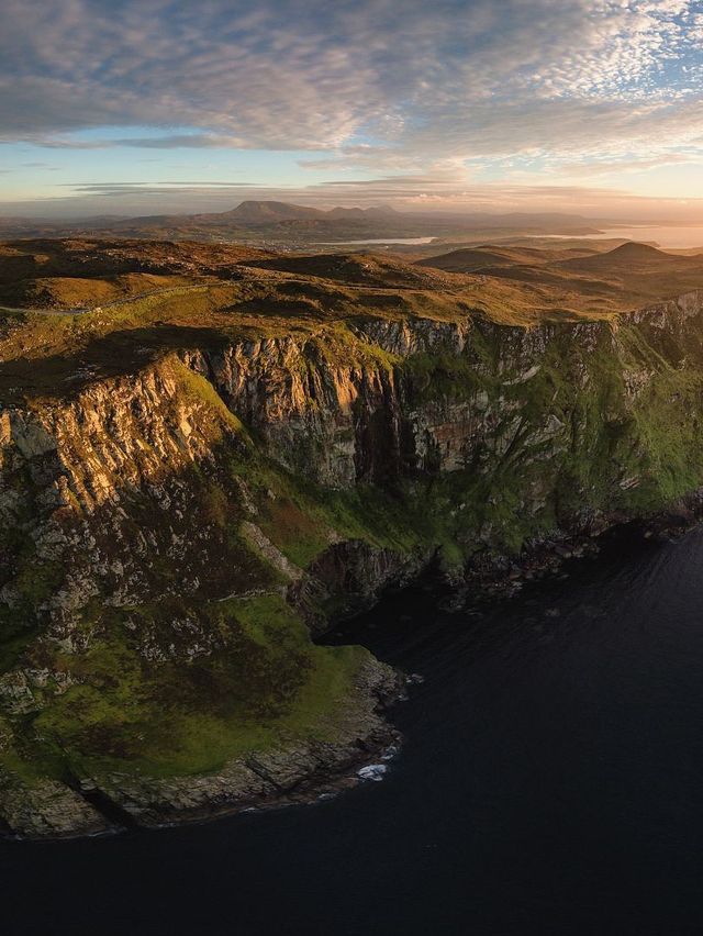 Wild Atlantic Way: Ireland's Untamed Beauty Unveiled 📍🌊