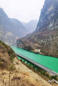 中國最美峽谷之一，水上公路，值得一遊！