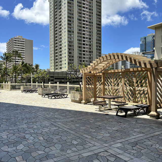 Lovely hotel in Waikiki 