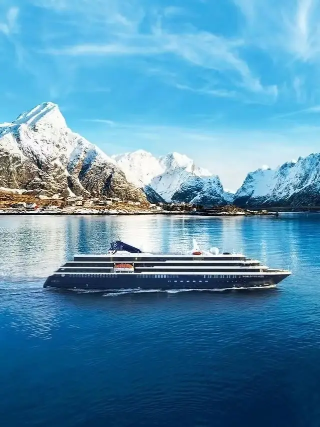 Ceiling new ship all-inclusive pricing for a worry-free Antarctic adventure.