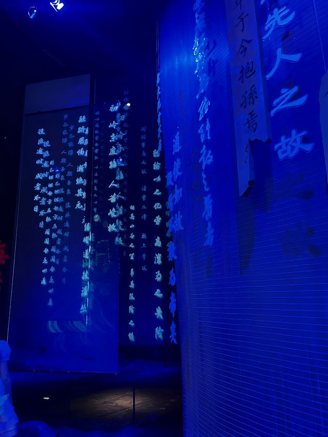 窮遊學生黨只用0元，輕鬆拿下廣東文學館