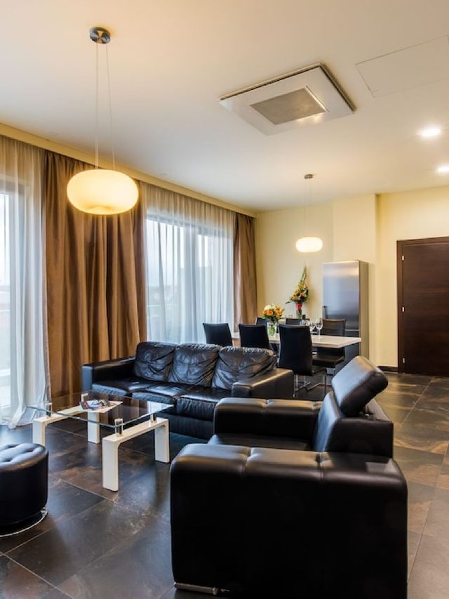 🌟 Teplice Treasures: Unwind in Czech Luxury 🛎️