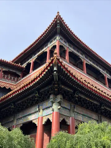 雍和宮旅行攻略。