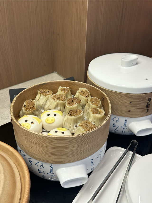 成都青城山！！泡私人溫泉！超值。。。。