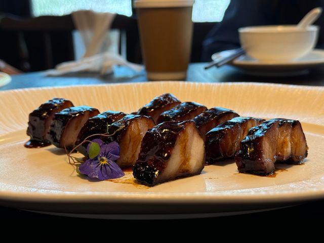 汕頭白天鵝酒店。