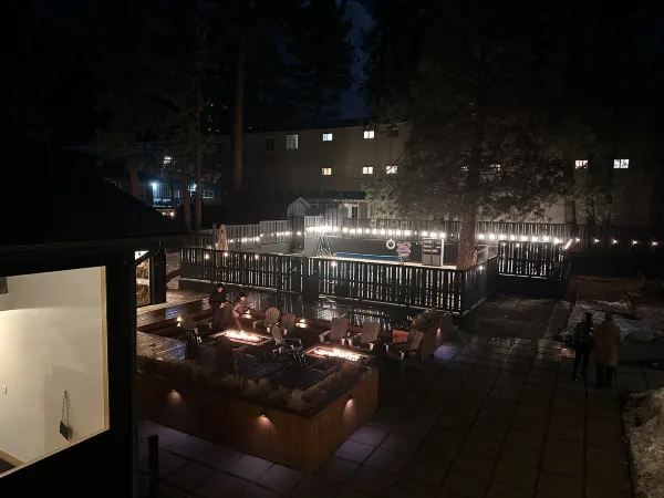 Lake Tahoe skiing at Heavenly offers stunning views