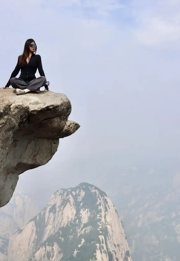 So thrilling! You won't know how exciting Mount Hua is until you visit!