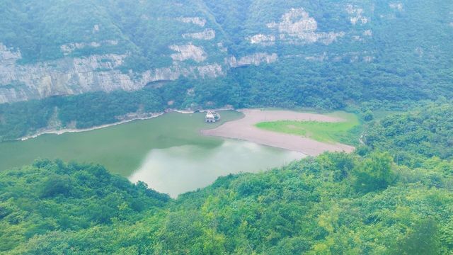 山西晉城：九女仙湖