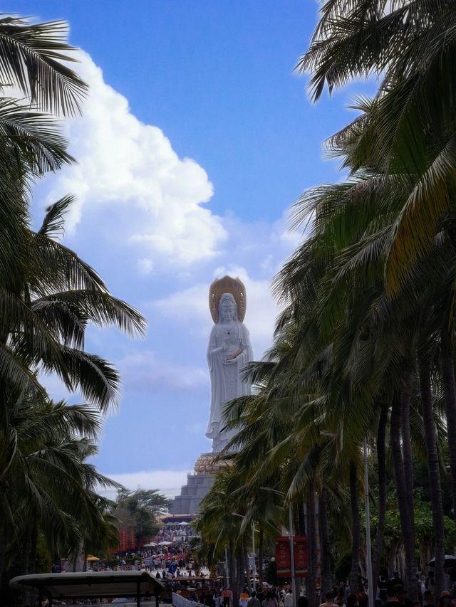 南山文化旅遊區，禮佛淨化心靈