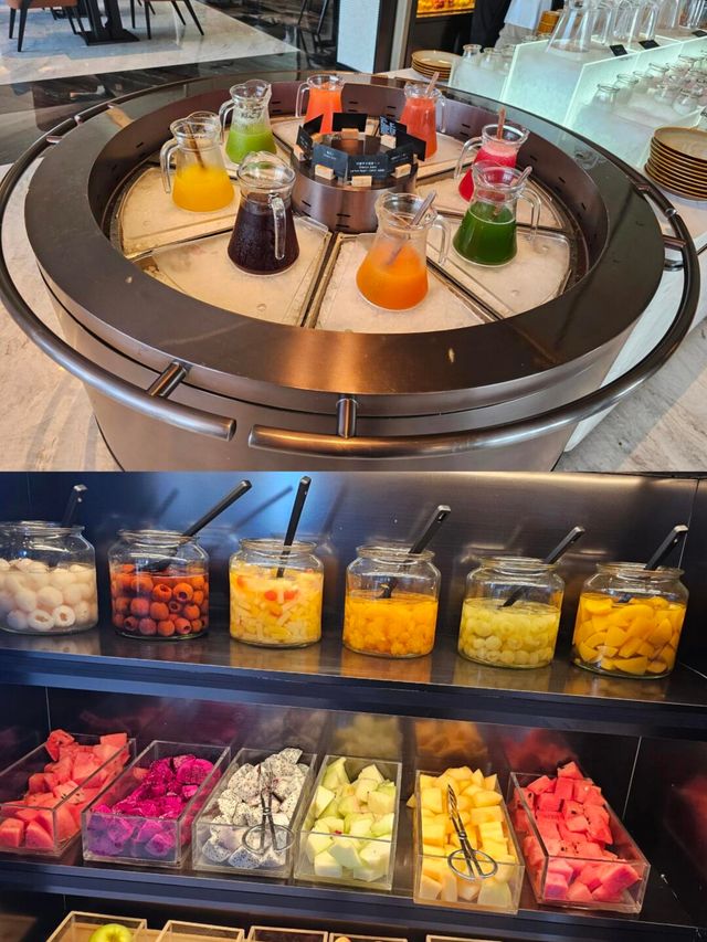 濟南潤華皇冠假日酒店| 遠離城市的優雅行