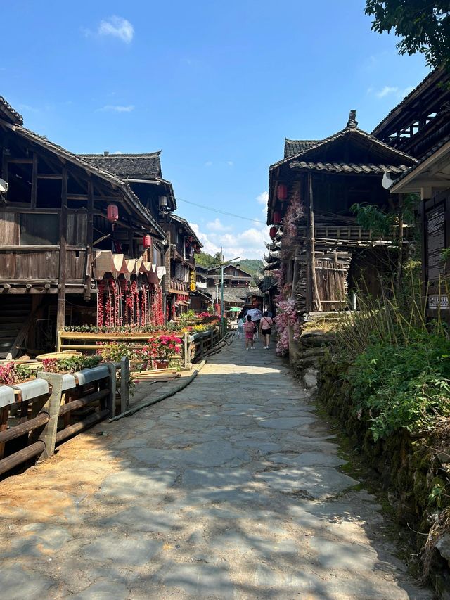 湖南懷化芋頭古侗寨｜「小布達拉宮」