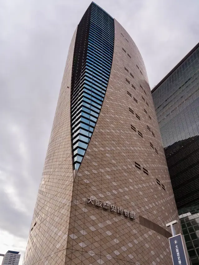 時光浮影，歷史對話：博物館靜旅記