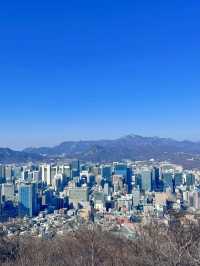 高塔之上，愛情微光