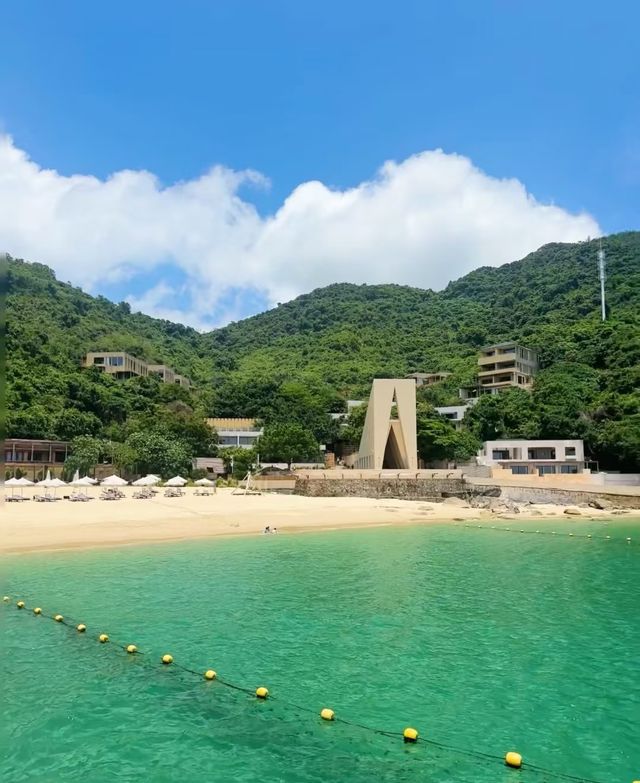 放棄三亞了，帶小朋友嚟深圳無人玻璃海度假。