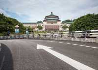 重慶係一座山水相依、文化底蘊深厚嘅城市，以下係一份重慶旅遊攻略