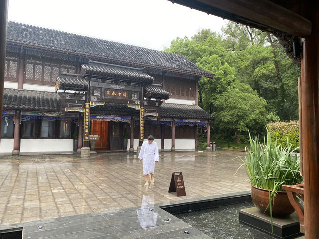 A slice of paradise along Qinhuai River💗