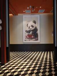 Chengdu Holiday: Stayed at a Panda Hotel, Enjoyed Boating, Rafting, and the Expo Gardens! ✈ 